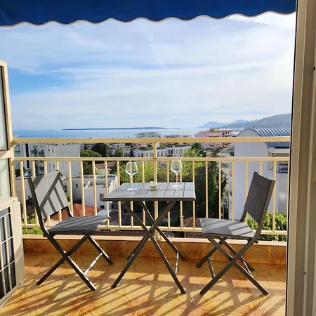 Apartment Elegance Et A Juan-les-pins Antibes